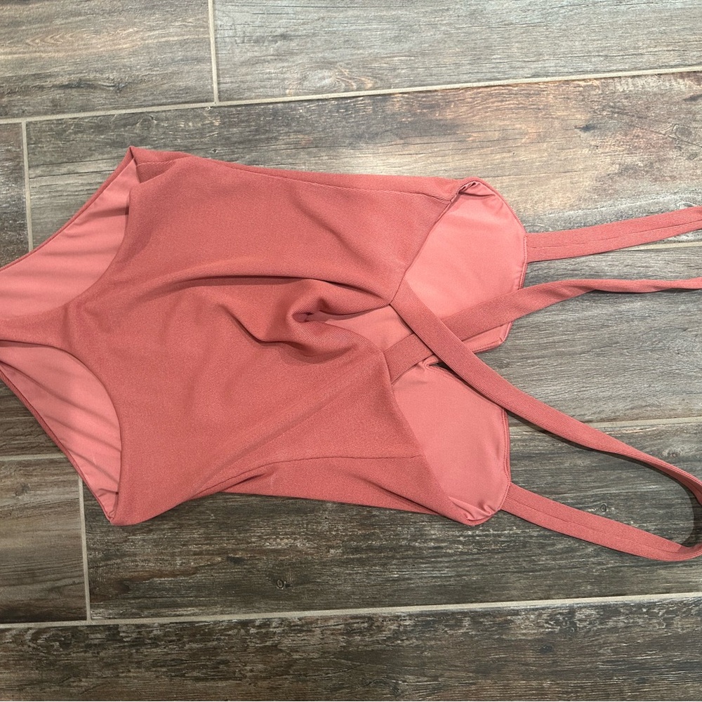Summer top - Picture 2 of 4